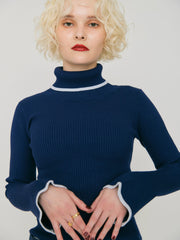 SLIM FLARE TURTLE KNIT