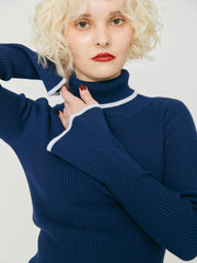 SLIM FLARE TURTLE KNIT