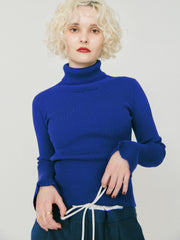 SLIM FLARE TURTLE KNIT