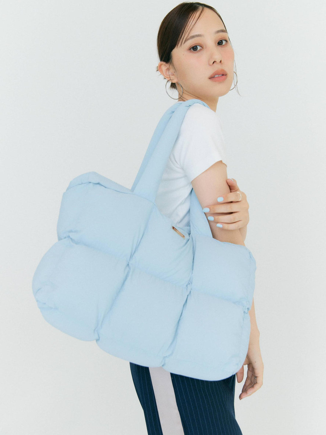 牡*格様 コヤンイサムチョン　バック　クラウディちゃん 艶ハート　ネイビー ベストセラー】CLOUDY TOTE BAG – BLUE×PALANG(ブルーパラン)