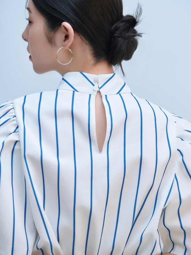 HALF STRIPE RIBBON BLOUSE