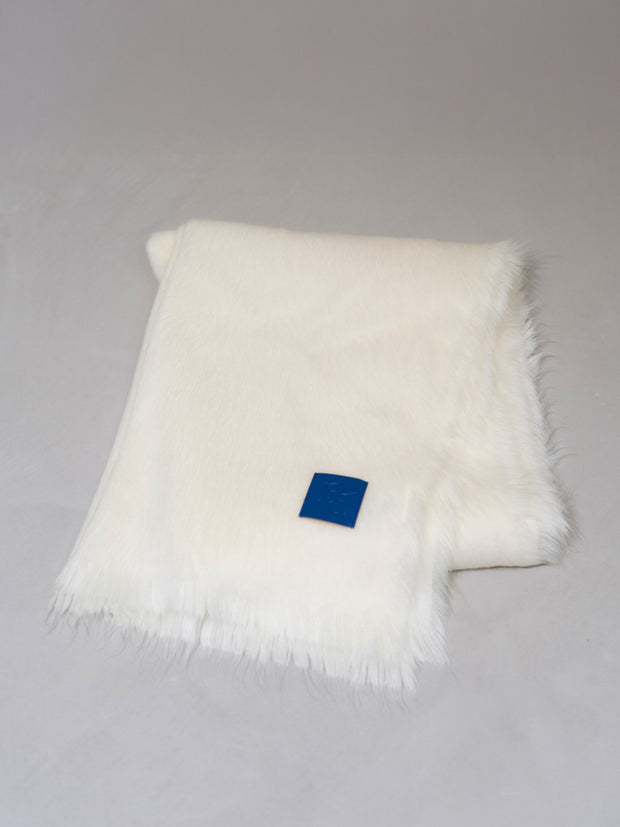 FLUFFY SHAGGY MUFFLER