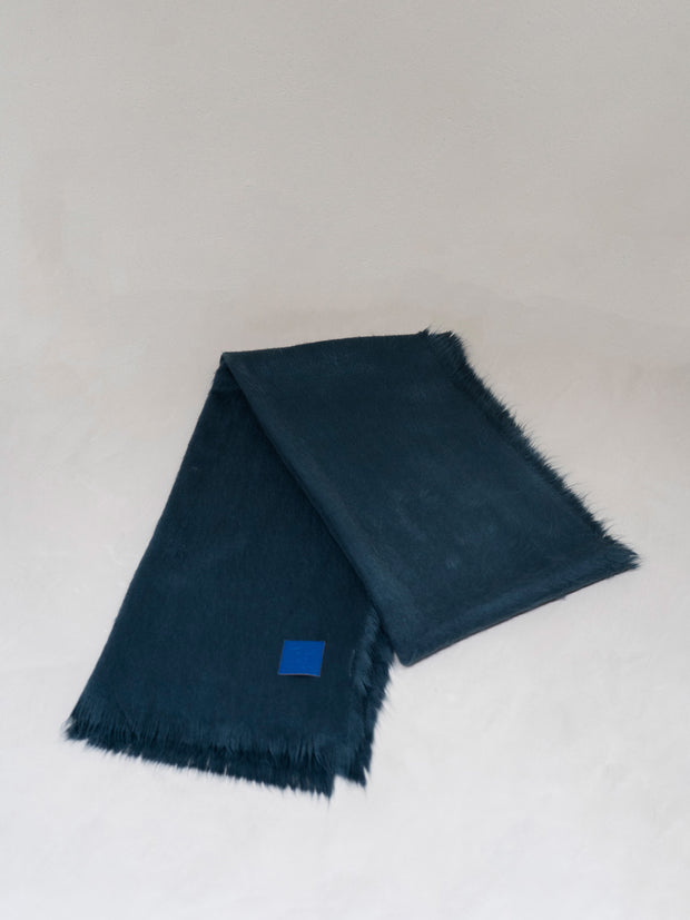 FLUFFY SHAGGY MUFFLER