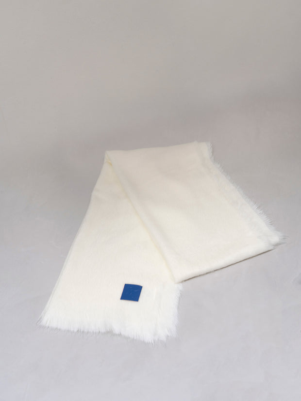 FLUFFY SHAGGY MUFFLER