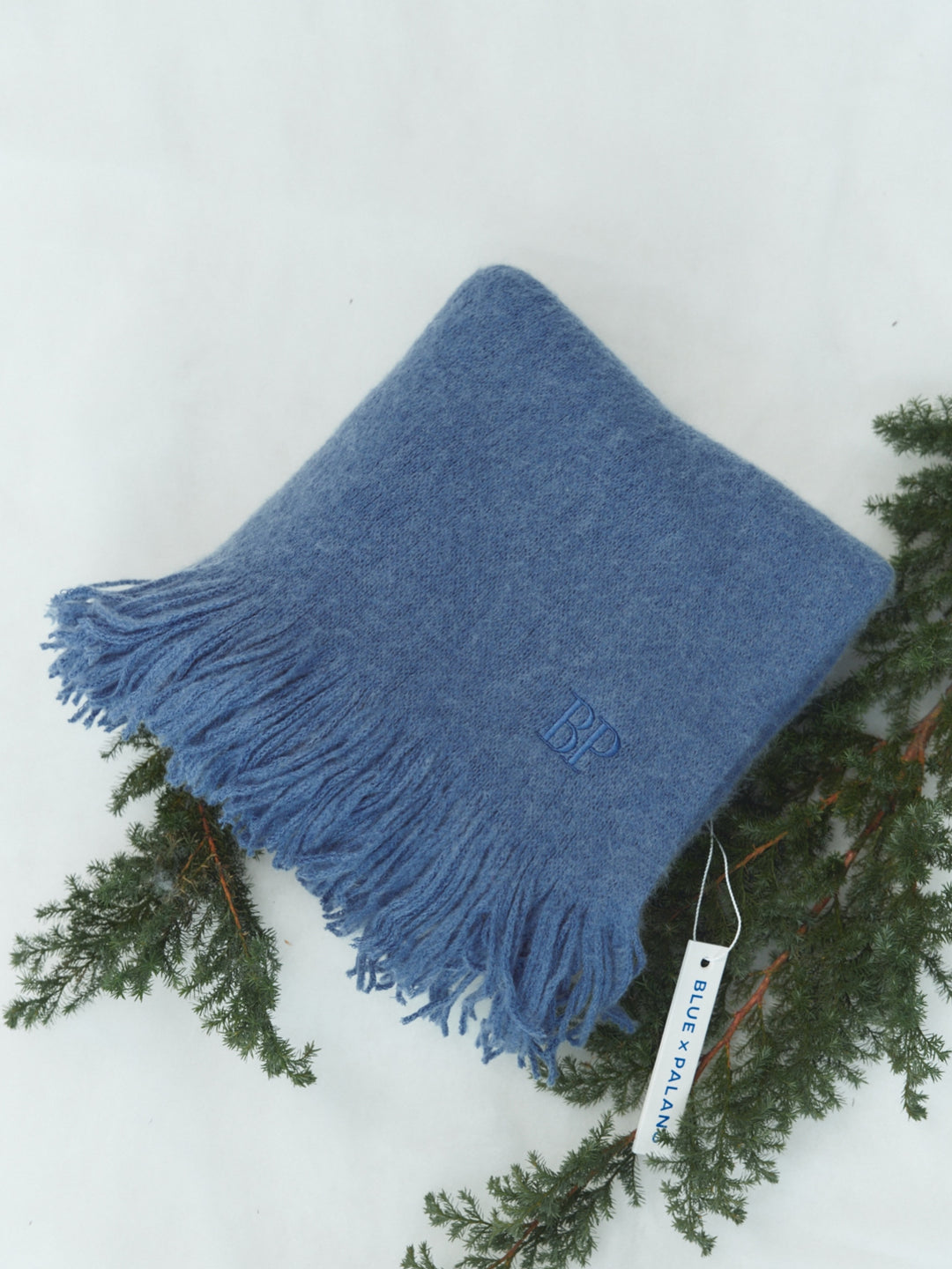 E54A7663-810F-4D99-804D-